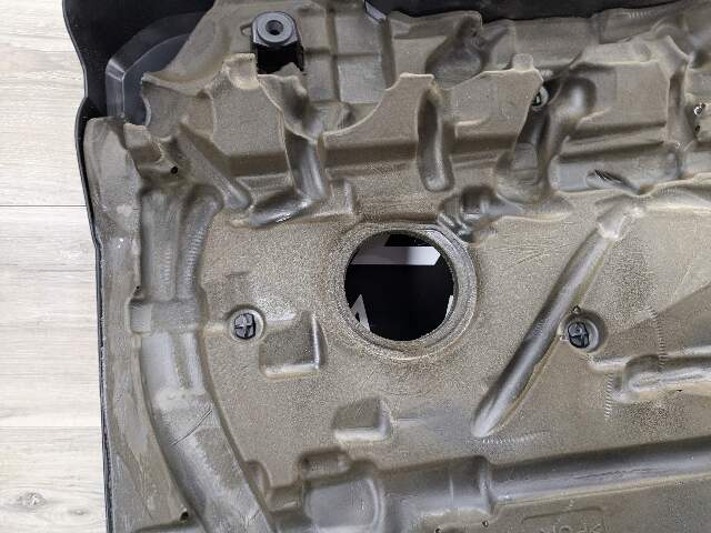 OEM BMW G05 G06 G07 G12 G30 X5 X6 Engine B58C Cover Head Ignition Coil Covering