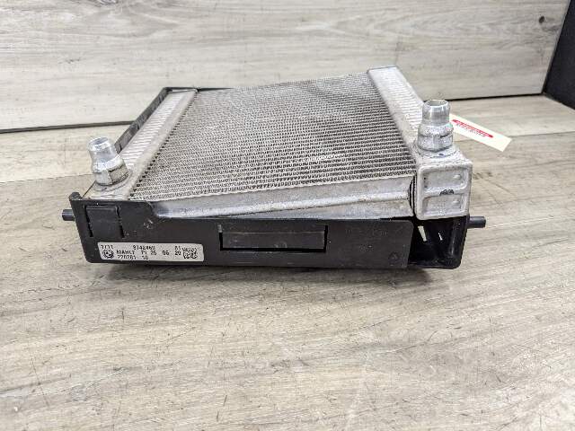 18-24 OEM BMW G12 G14 G16 G30 F90 F93 M5 M8 Second Auxiliary Coolant Radiator