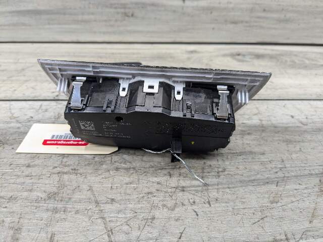 17-23 OEM BMW F90 M5 G30 G32 Headlight Switch Control Panel Light Module BLACK