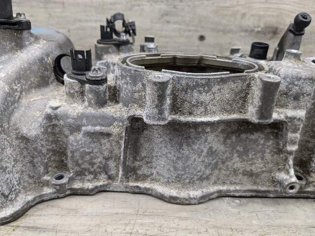 OEM BMW F10 F85 G12 550 750 N63TU S63R Engine Right Passenger Head Valve Cover