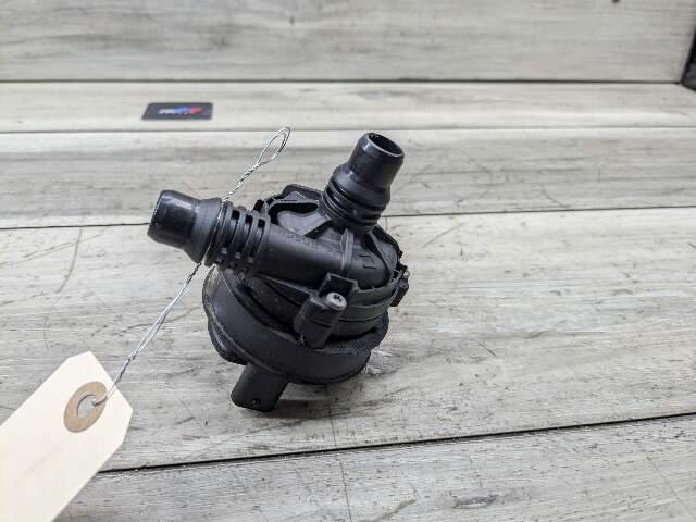 OEM BMW G01 G05 G20 G23 G30 Engine B46 B58 Auxiliary Electric Water Pump Cooling