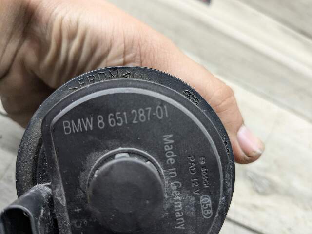 OEM BMW G01 G05 G20 G23 G30 Engine B46 B58 Auxiliary Electric Water Pump Cooling