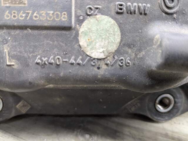 16-19 OEM BMW G11 G12 750 Front Left Driver Side Brake Caliper Gray