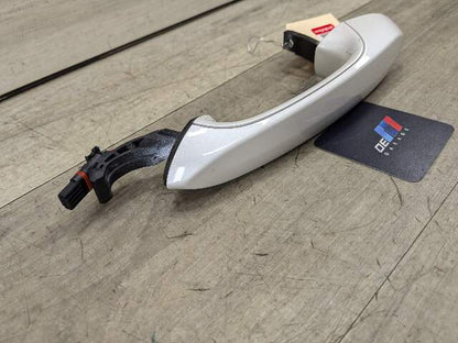 OEM BMW G30 530 540 M550 F90 M5 REAR Left Driver Door Handle COMFORT ACCESS