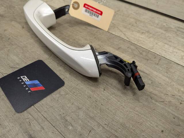 OEM BMW G30 530 540 M550 F90 M5 Front Rear Right Passenger Door Handle COMFORT