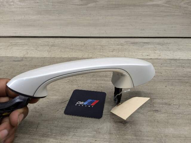 OEM BMW G30 530 540 M550 F90 M5 Front Rear Right Passenger Door Handle COMFORT