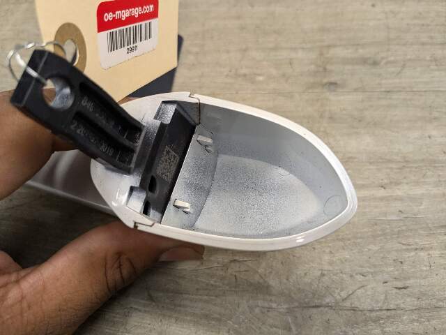 OEM BMW G30 530 540 M550 F90 M5 Front Rear Right Passenger Door Handle COMFORT