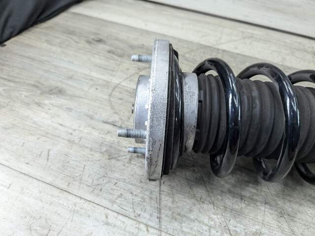21-22 OEM BMW G30 540 REAR Left Right Side Strut Shock Absorber w/ Spring