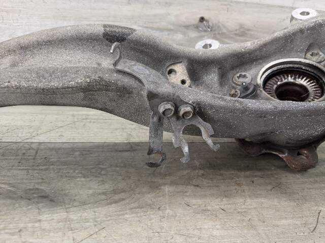 OEM BMW G12 740 750 AWD Front Right Passenger Hub Spindle Knuckle Wheel Bearing