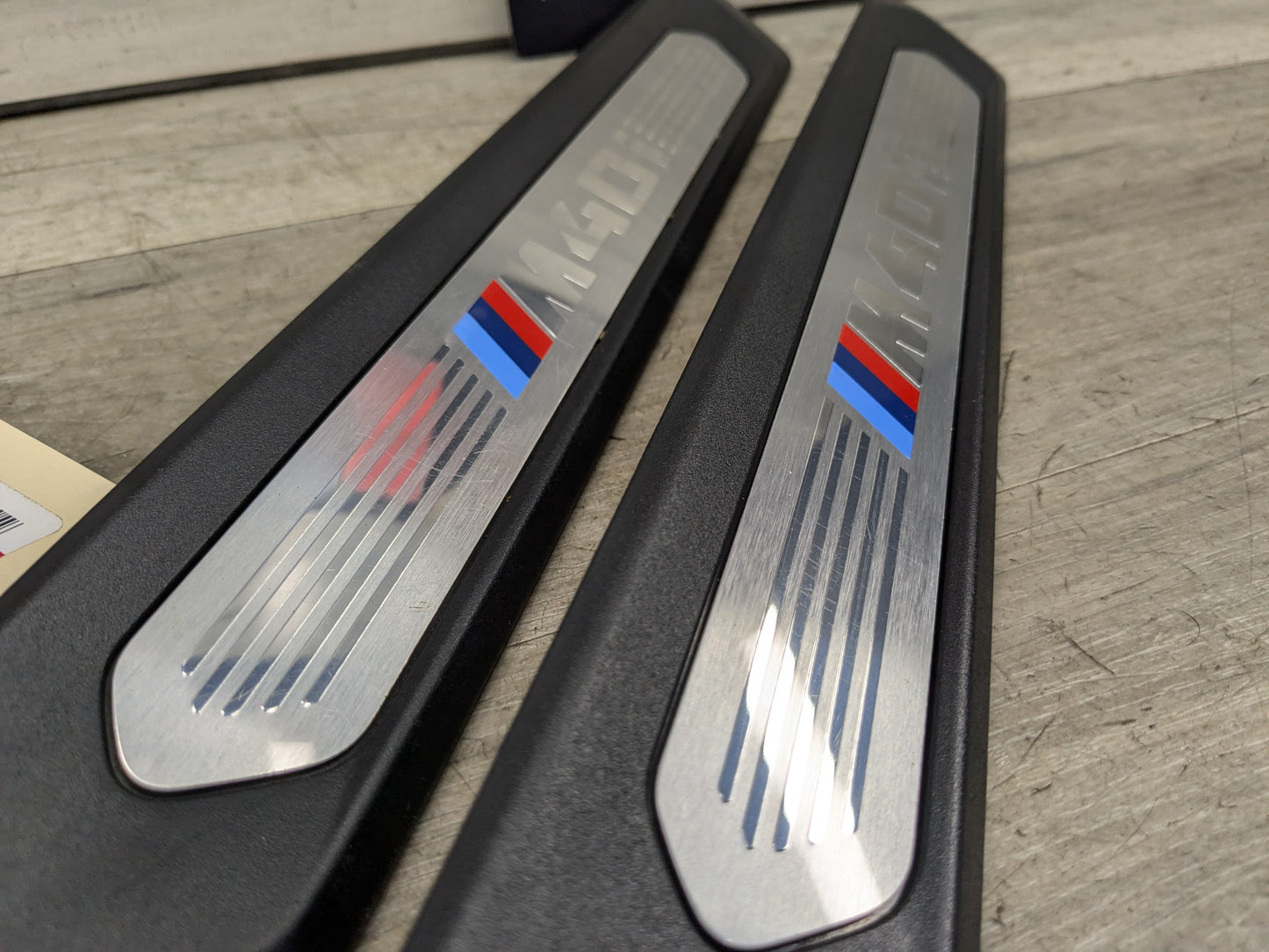 *SCRATCH* 18-21 OEM BMW G01 G02 M40i Front Right Left Door Sills Cover Trim PAIR