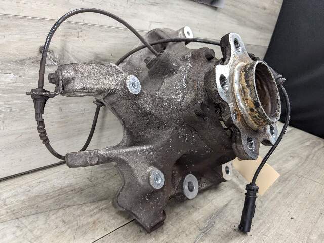 18-24 OEM BMW G01 X3 REAR Left Driver Side Wheel Hub Spindle Knuckle Bearing