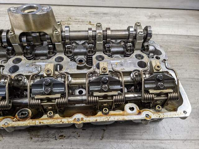 OEM BMW F01 F02 F10 550 650 750 N63 Engine Motor Left Driver Cylinder Head 5-8