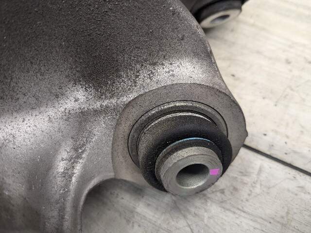 18-24 OEM BMW G01 X3 REAR Right Passenger Side Wheel Hub Spindle Knuckle Bearing