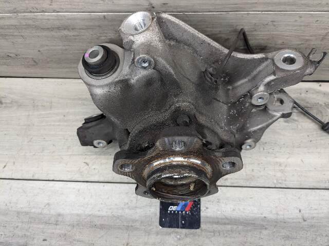 18-24 OEM BMW G01 X3 REAR Right Passenger Side Wheel Hub Spindle Knuckle Bearing