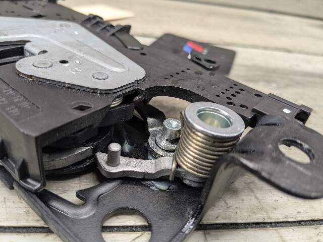 OEM BMW F48 G01 G02 G05 G07 X1 X3 X5 F97 Tailgate Trunk Lid Lock Latch Actuator