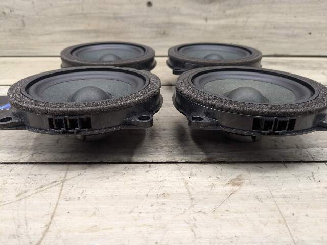 OEM BMW F97 G01 G02 G05 G07 X3 X5 X7 HIFI Sound Midrange Speaker Tweeter SET
