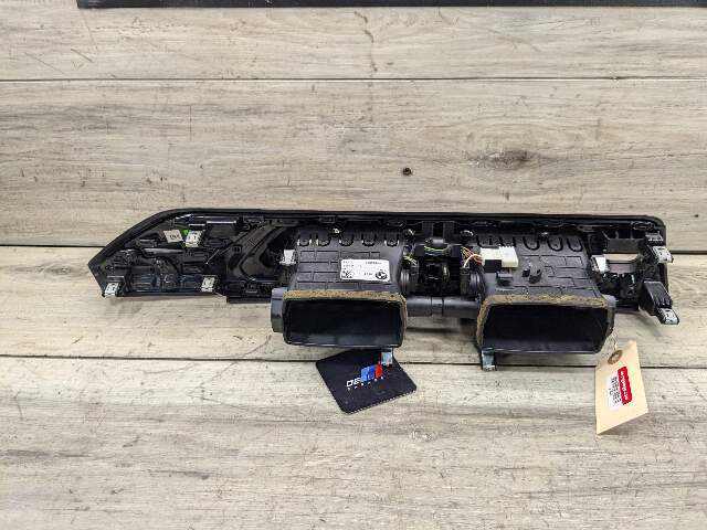 18-21 OEM BMW G01 G02 F97 F98 X3 X4 X3M X4M Dashboard AC Air Vent Center Grille