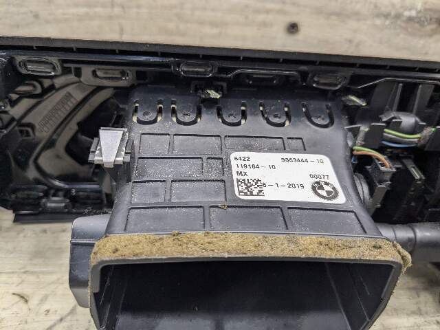 18-21 OEM BMW G01 G02 F97 F98 X3 X4 X3M X4M Dashboard AC Air Vent Center Grille