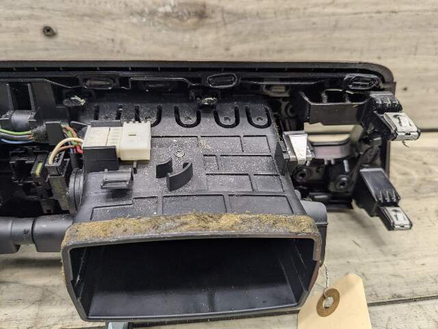 18-21 OEM BMW G01 G02 F97 F98 X3 X4 X3M X4M Dashboard AC Air Vent Center Grille