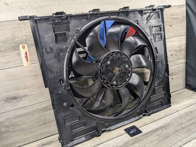 OEM BMW G12 740 750 G30 530 Engine Radiator Cooling Fan Shroud Motor 850W