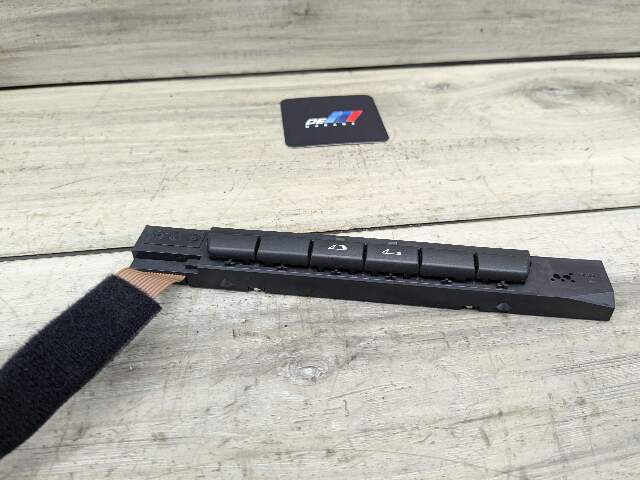 08-13 OEM BMW E88 128 135 Convertible Center Console Roof Switch