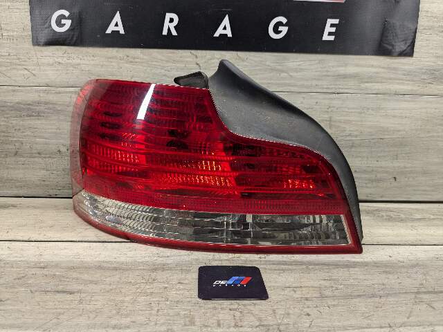 08-11 OEM BMW E82 E88 128 135 Rear Left Driver Side Outer Tail Light Stop Light