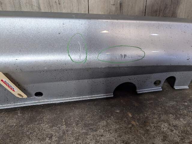 *SCRATCHES* 10-14 OEM BMW E71 X6M Right Passenger Side Skirt Rocker Panel Silver