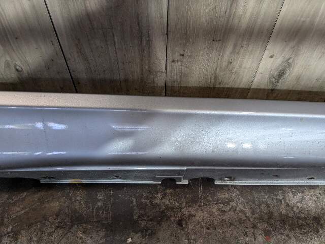 *SCRATCHES* 10-14 OEM BMW E71 X6M Right Passenger Side Skirt Rocker Panel Silver