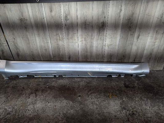 *SCRATCHES* 10-14 OEM BMW E71 X6M Right Passenger Side Skirt Rocker Panel Silver
