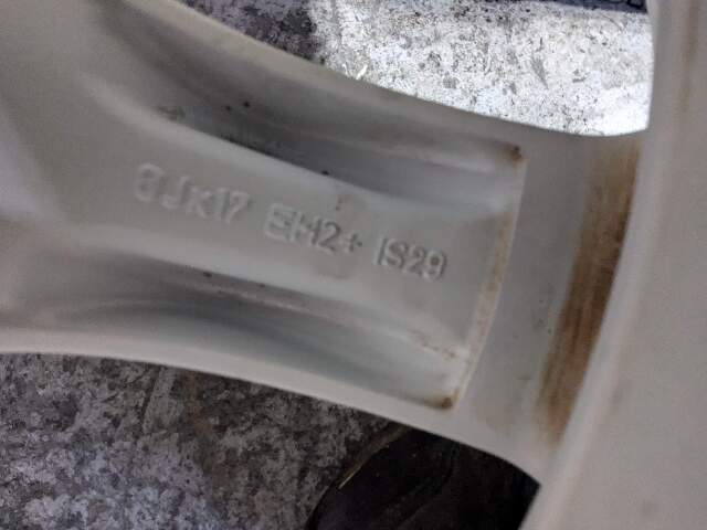 CURB RASH* OEM BMW E89 Z4 Wheels Rims Silver 17x8 ET:29 Star Spoke Style 290 SET