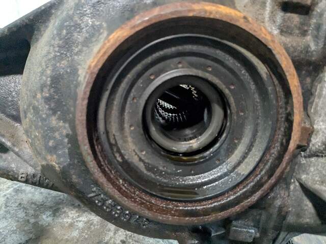 07-13 OEM BMW E70 E72 X5 X6 Rear Differential Axle Carrier 3.64 123k DIESEL