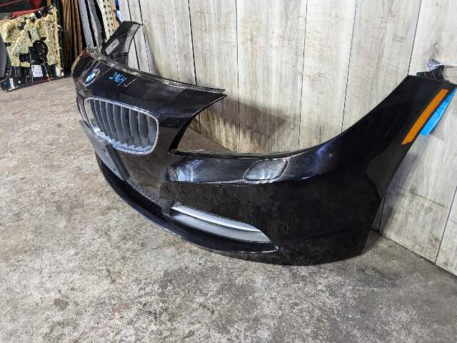 *OEM BMW E89 Z4 Front Bumper Cover Panel Assembly Alpine Black 668 w/ Grilles