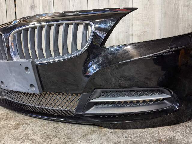 *OEM BMW E89 Z4 Front Bumper Cover Panel Assembly Alpine Black 668 w/ Grilles