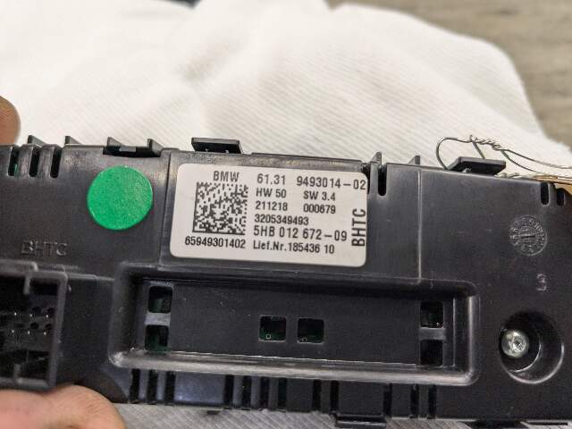 18-24 OEM BMW G01 G02 F97 F98 X3 X4 AC Rear Heater Climate Control Switch Panel