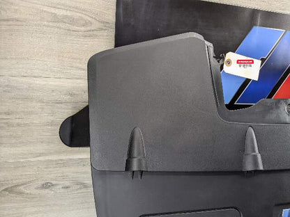 10-14 OEM BMW E70 E71 X5M X6M Engine S63 Air Intake Muffler Filter Box Housing