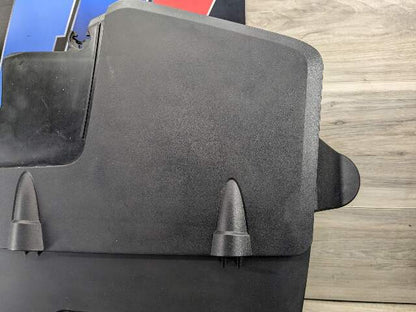 10-14 OEM BMW E70 E71 X5M X6M Engine S63 Air Intake Muffler Filter Box Housing