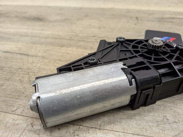 18-23 OEM BMW F97 X3M G01 X3 Panoramic Sunroof Sun Moon Roof Shade Motor
