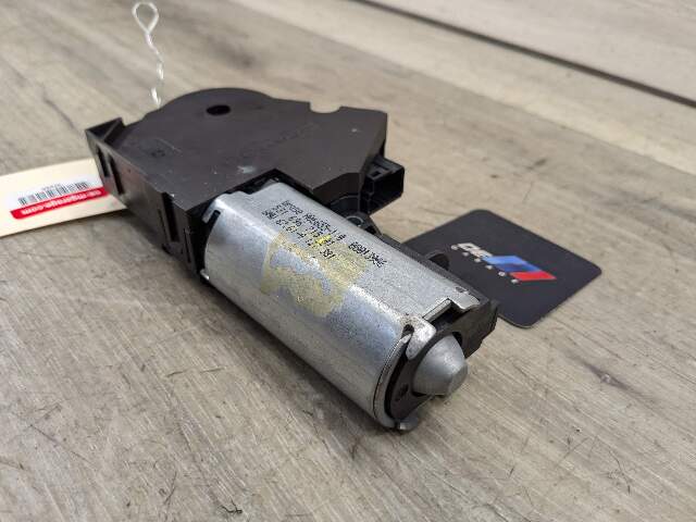 18-23 OEM BMW F97 X3M G01 X3 Panoramic Sunroof Sun Moon Roof Shade Motor