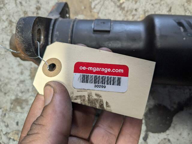 11-13 OEM BMW E82 E88 135 N55 Rear Drive Shaft Propeller DCT TRANSMISSION ONLY