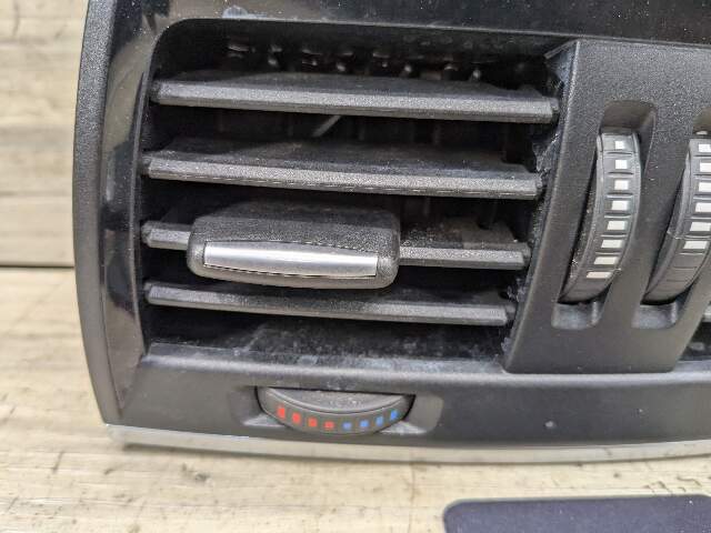 14-19 OEM BMW F15 F16 F85 F86 X5 X6 Rear AC Air Conditioning Vent Grille Black