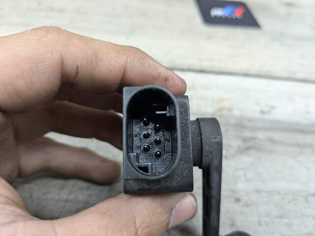 09-16 OEM BMW E82 E88 E89 Front Rear Left Right Suspension Height Level Sensor