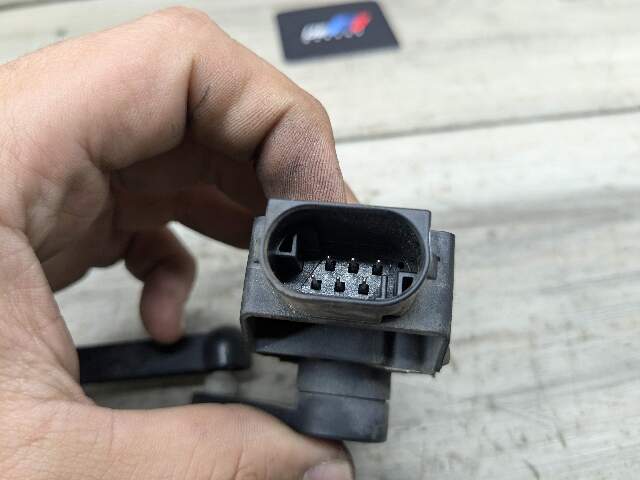 OEM BMW F30 F80 G30 G20 M3 Fronr Rear Left Right Suspension Height Level Sensor