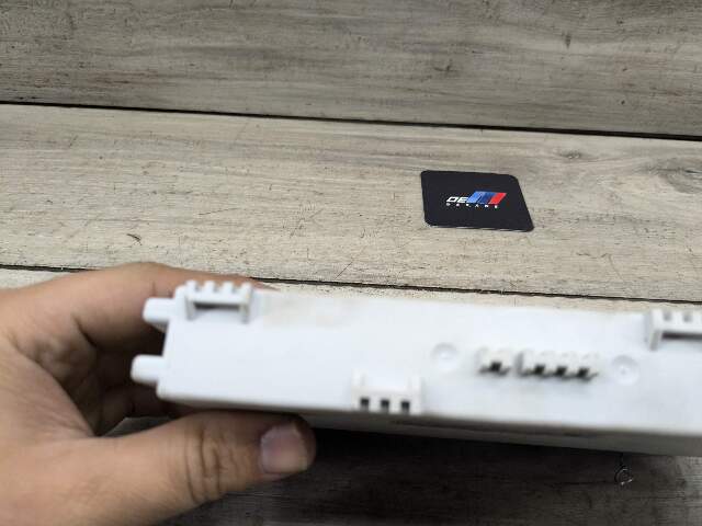 08-13 OEM BMW E90 E92 E88 135 335 328 Front Electric Seat Memory Control Module
