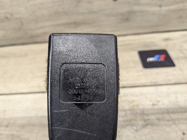 06-13 OEM BMW E82 E88 E90 E91 E92 Front Left Driver Seat Belt Buckle Tensioner