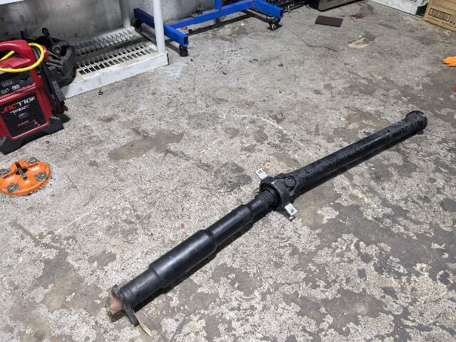 11-13 OEM BMW E82 E88 135 N55 Rear Drive Shaft Propeller DCT TRANSMISSION ONLY