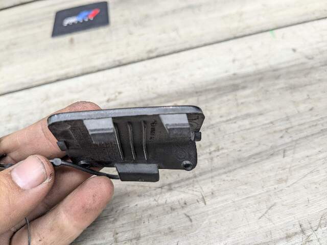 11-13 OEM BMW E70 X5 Front Left Driver Side Bumper Tow Hook Cover Eye Trim Black