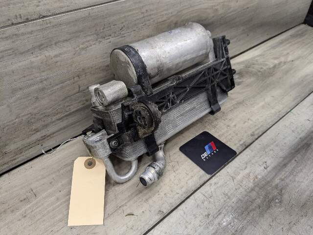 OEM BMW G20 G22 G23 G26 G29 G42 AC Condenser Air Conditioning Radiator Drier