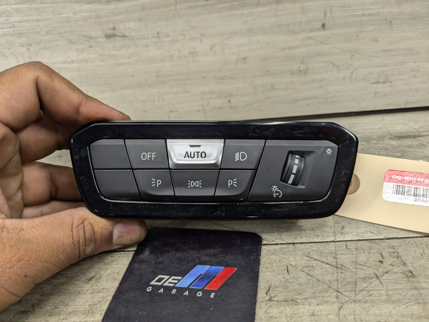 OEM BMW G20 G22 G23 G26 G42 G80 G82 M3 M4 Headlight Control Switch Light Module