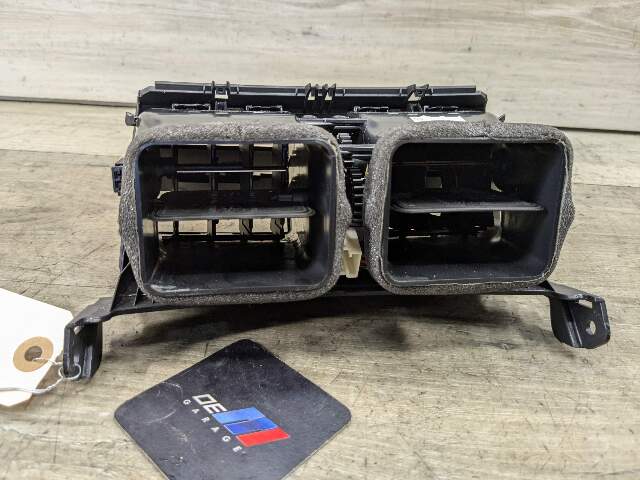 09-13 OEM BMW E70 X5 Diesel Engine M57 Coolant Water Pump w/ Thermostat