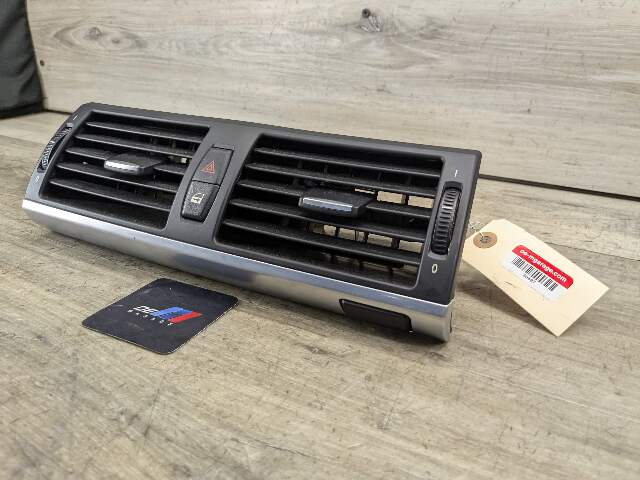 07-14 OEM BMW E70 E71 X5 X6 X5M X6M Dash Center AC Air Vent Grille Hazard Black